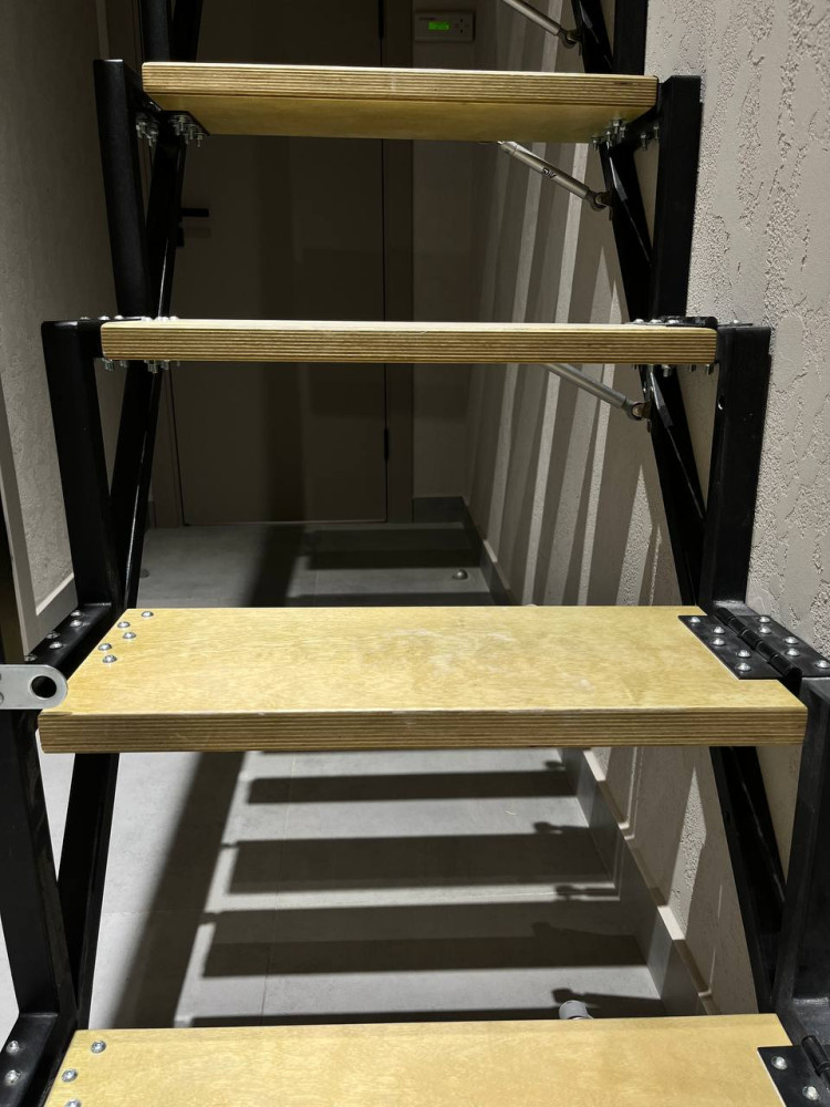 Лестница межэтажная  - фото1